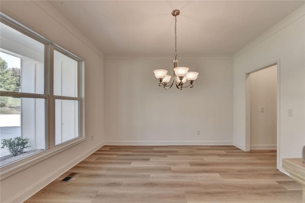 5 bedroom, 4 bathroom, 3,500 sq ft single family residence for rent at 9135 Fox Trail Lane, Gainesville, GA 30506 for $3,500 a month — photo 9