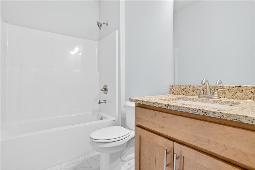 4 bedroom, 4 bathroom, 2,167 sq ft single family residence for sale at 18 Glengarry Ct Lot 252, Adairsville, GA 30103 — photo 5