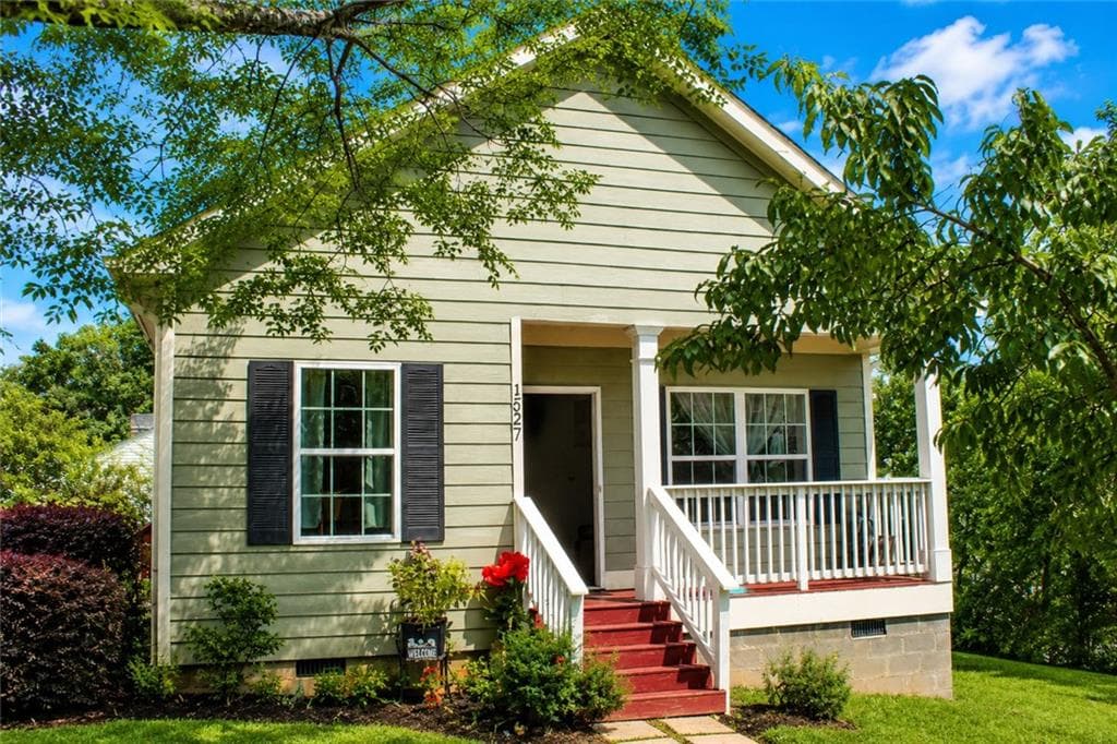 1527 Ralston Street, Gainesville, GA 30501 — most recent listing photo