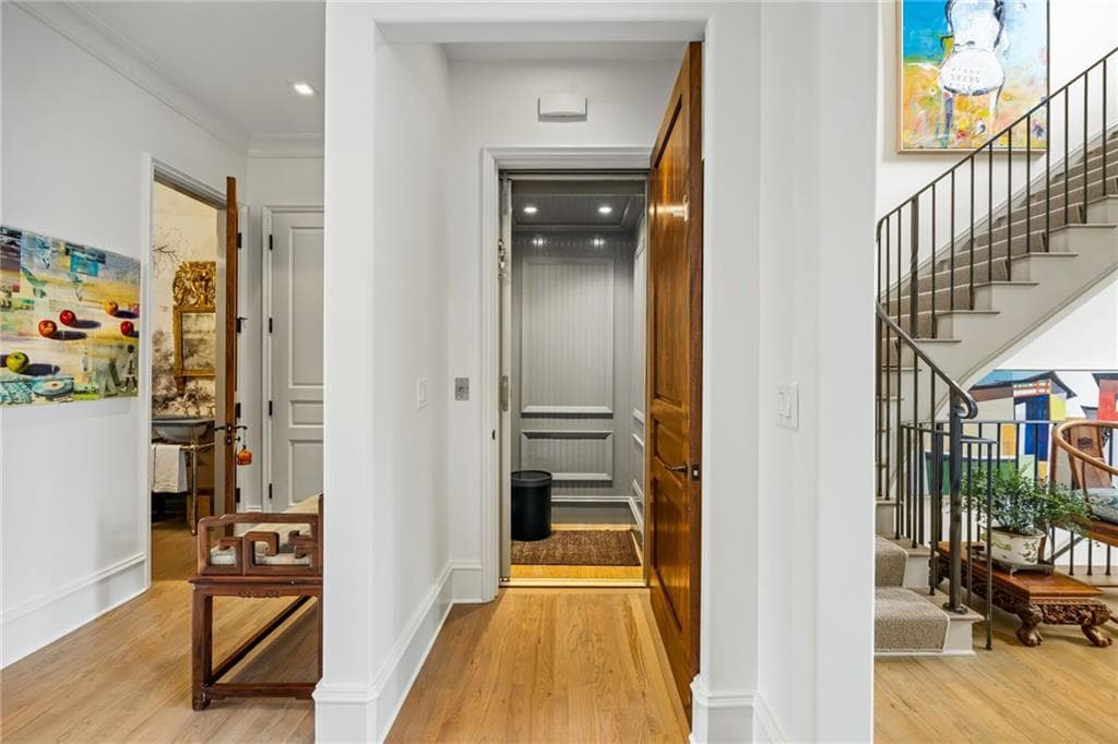 3 bedroom, 5 bathroom, 4,500 sq ft townhouse under contract at 2288 Peachtree Road 16, Atlanta, GA 30309 — photo 10