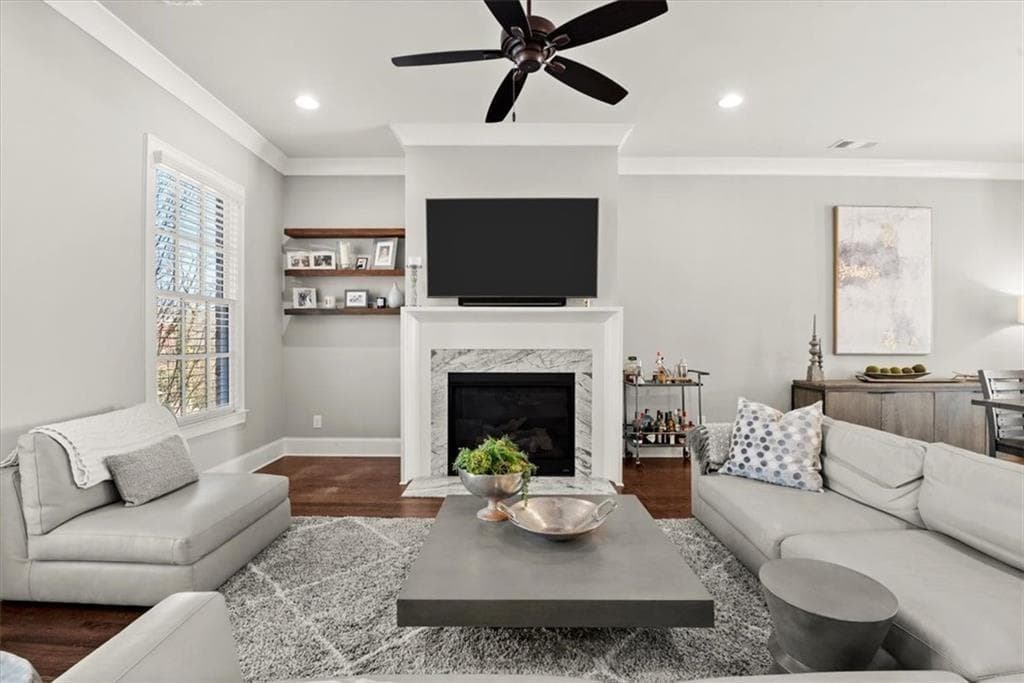 4 bedroom, 4 bathroom, 2,160 sq ft single family residence for rent at 160 Clover Court, Roswell, GA 30075 for $4,300 a month — photo 4