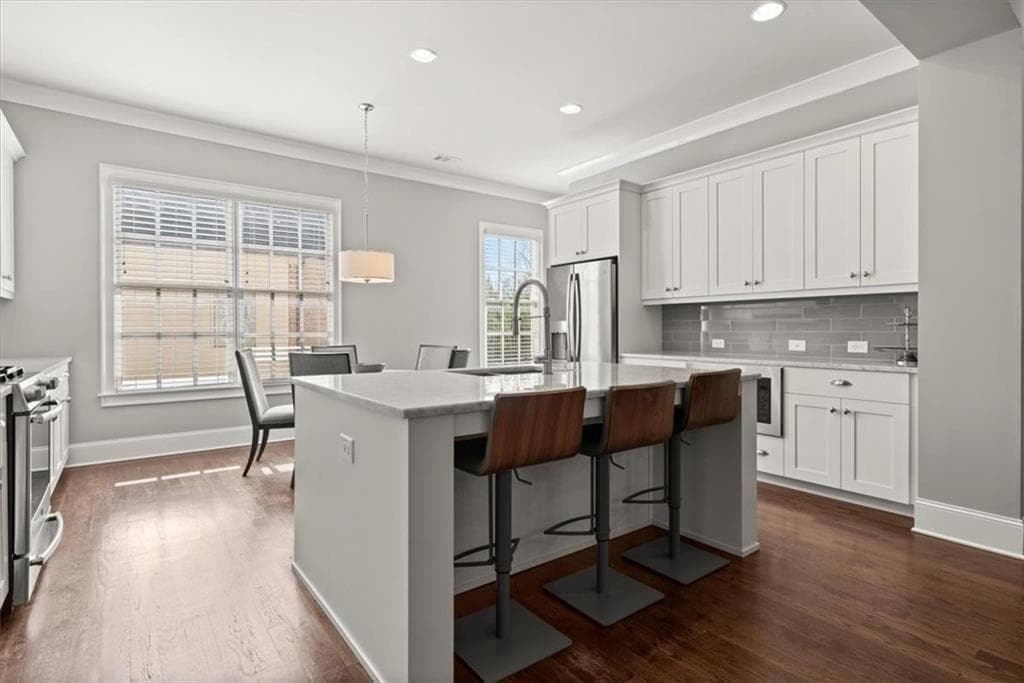 4 bedroom, 4 bathroom, 2,160 sq ft single family residence for rent at 160 Clover Court, Roswell, GA 30075 for $4,300 a month — photo 7