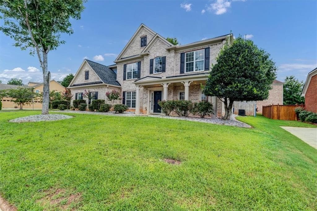 5 bedroom, 4 bathroom, 3,160 sq ft single family residence under contract at 3139 Abbey Drive, Atlanta, GA 30331 — photo 4