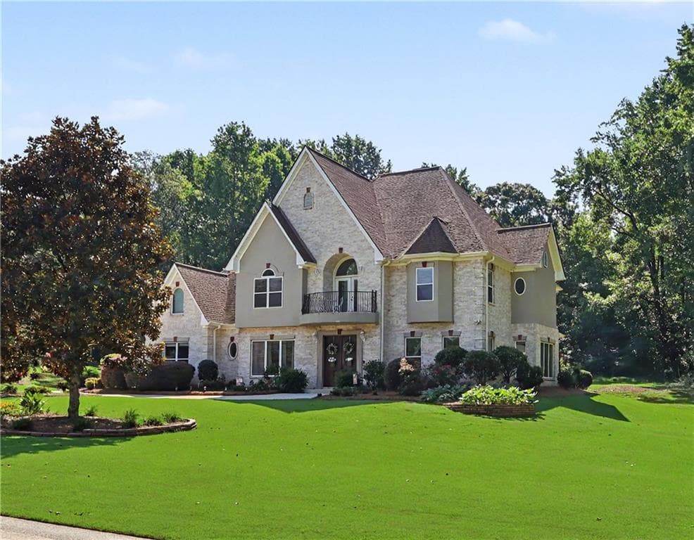 5 bedroom, 4 bathroom, 4,140 sq ft single family residence for sale at 53 Saint Ives Circle, Winder, GA 30680 — photo 2