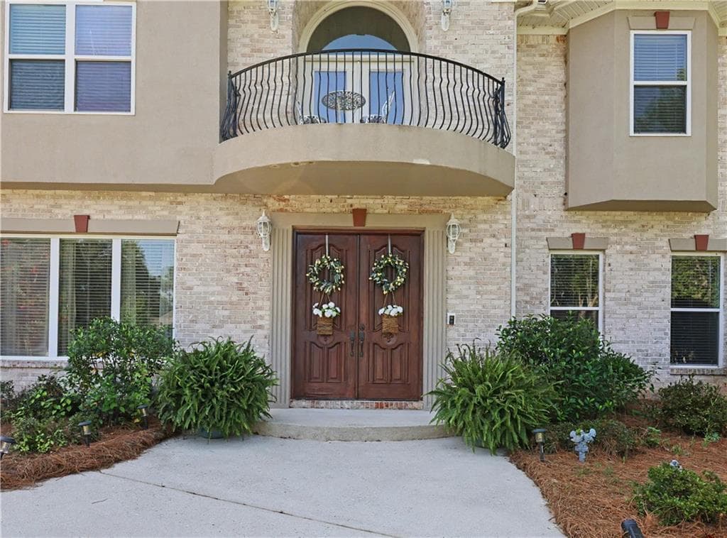 5 bedroom, 4 bathroom, 4,140 sq ft single family residence for sale at 53 Saint Ives Circle, Winder, GA 30680 — photo 3