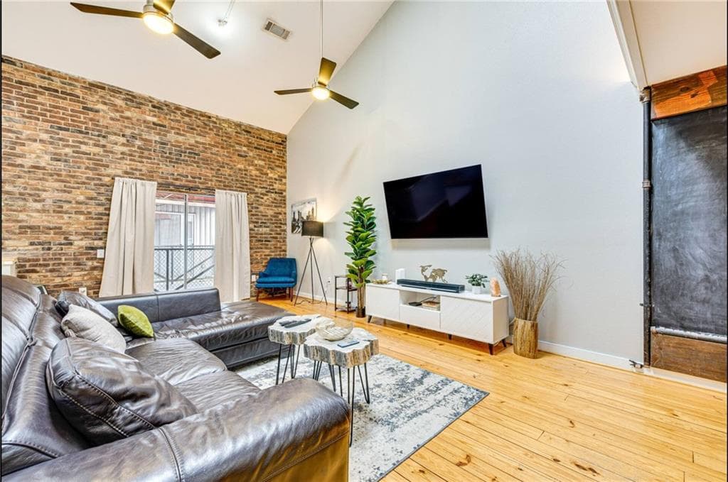 2 bedroom, 2 bathroom, 1,900 sq ft townhouse under contract at 920 Memorial Drive 35, Atlanta, GA 30316 — photo 5