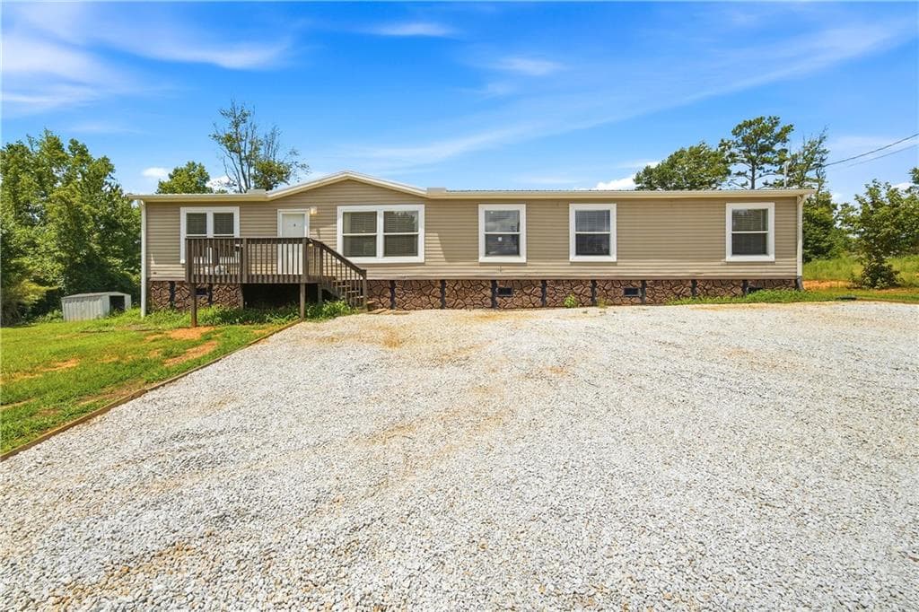 4 bedroom, 2 bathroom, 2,040 sq ft single family residence for sale at 23601 Georgia Highway 100, Roopville, GA 30170