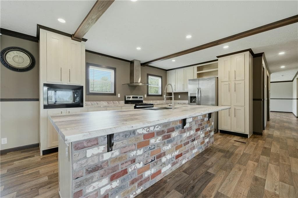4 bedroom, 2 bathroom, 2,040 sq ft single family residence for sale at 23601 Georgia Highway 100, Roopville, GA 30170 — photo 6