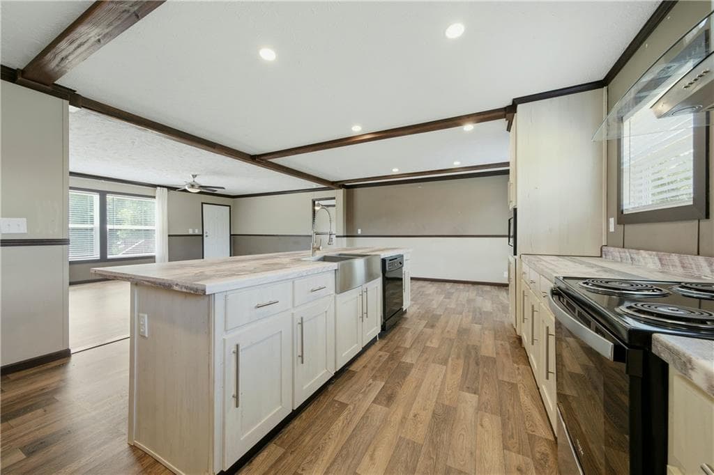 4 bedroom, 2 bathroom, 2,040 sq ft single family residence for sale at 23601 Georgia Highway 100, Roopville, GA 30170 — photo 10