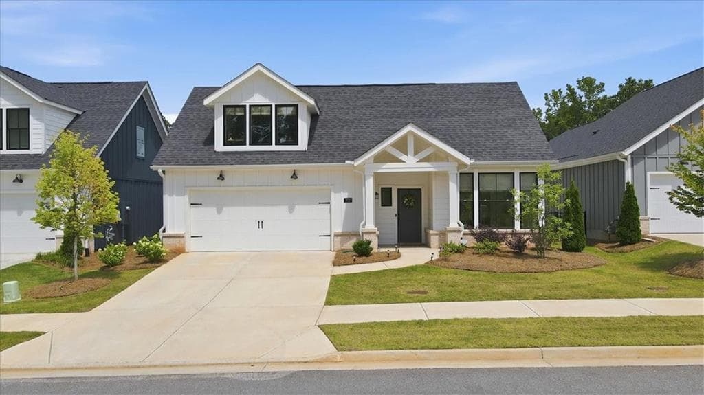3 bedroom, 3 bathroom, 2,137 sq ft single family residence for sale at 252 Persimmon Drive, Canton, GA 30115 — photo 2