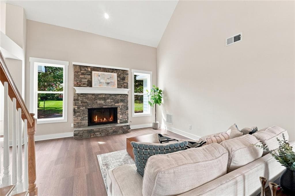 4 bedroom, 2 bathroom, 2,175 sq ft single family residence for sale at 1950 Harvest Way, Loganville, GA 30052 — photo 7