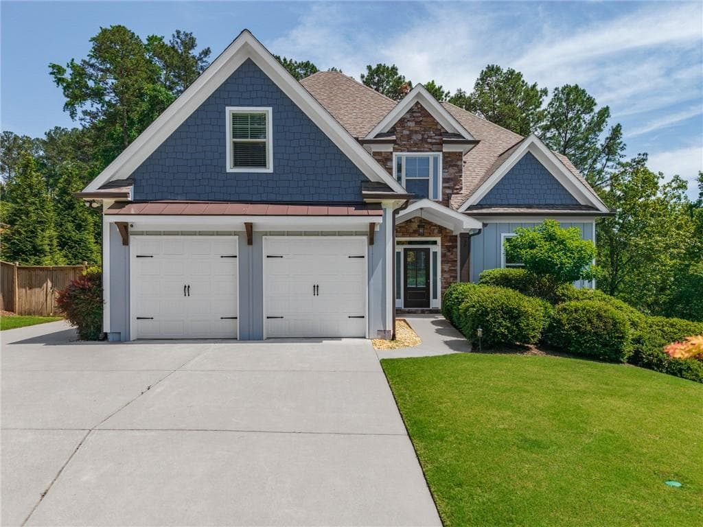 4 bedroom, 3 bathroom, 2,712 sq ft single family residence for sale at 30 Branchcreek Pass, Cartersville, GA 30121