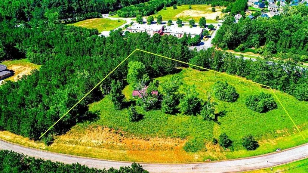 3 bedroom, 2 bathroom single family residence for sale at 4209 Giverny Boulevard, Fairburn, GA 30213 — photo 4
