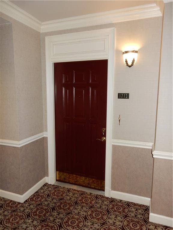 1 bedroom, 1 bathroom, 998 sq ft condominium for sale at 3334 Peachtree Road 1213, Atlanta, GA 30326 — photo 2