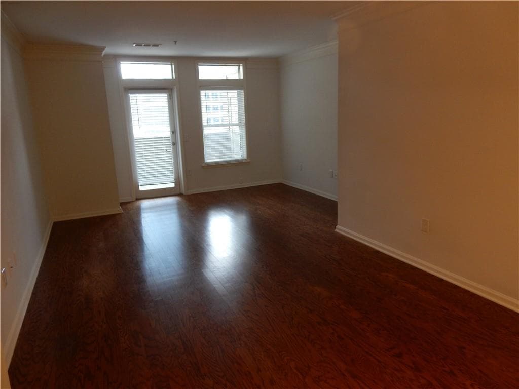 1 bedroom, 1 bathroom, 998 sq ft condominium for sale at 3334 Peachtree Road 1213, Atlanta, GA 30326 — photo 6