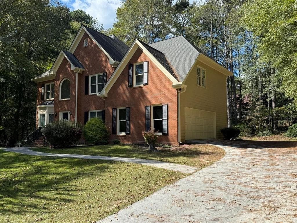 6 bedroom, 4 bathroom, 4,146 sq ft single family residence for sale at 2781 Jen Chris Drive, Snellville, GA 30039 — photo 5