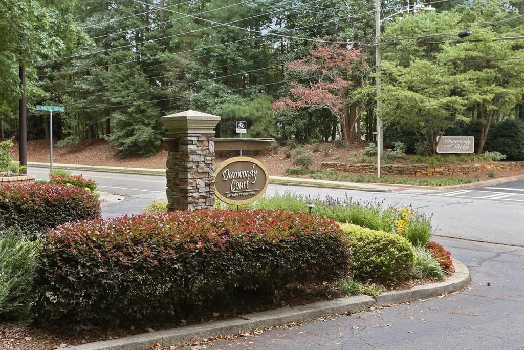 1 bedroom, 1 bathroom, 600 sq ft condominium for sale at 917 Dunbar Drive, Dunwoody, GA 30338