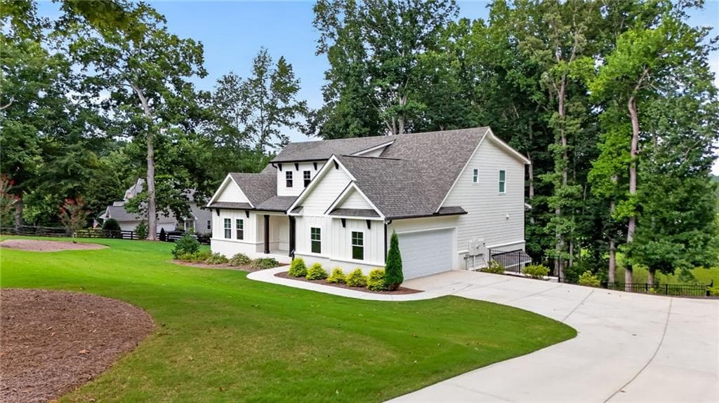 5 bedroom, 4 bathroom, 3,324 sq ft single family residence for rent at 727 Old Collins Road, Hoschton, GA 30548 for $4,500 a month — photo 6