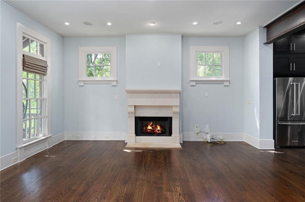 3 bedroom, 4 bathroom, 2,800 sq ft single family residence under contract at 890 Glenwood Park Drive, Atlanta, GA 30316 — photo 3