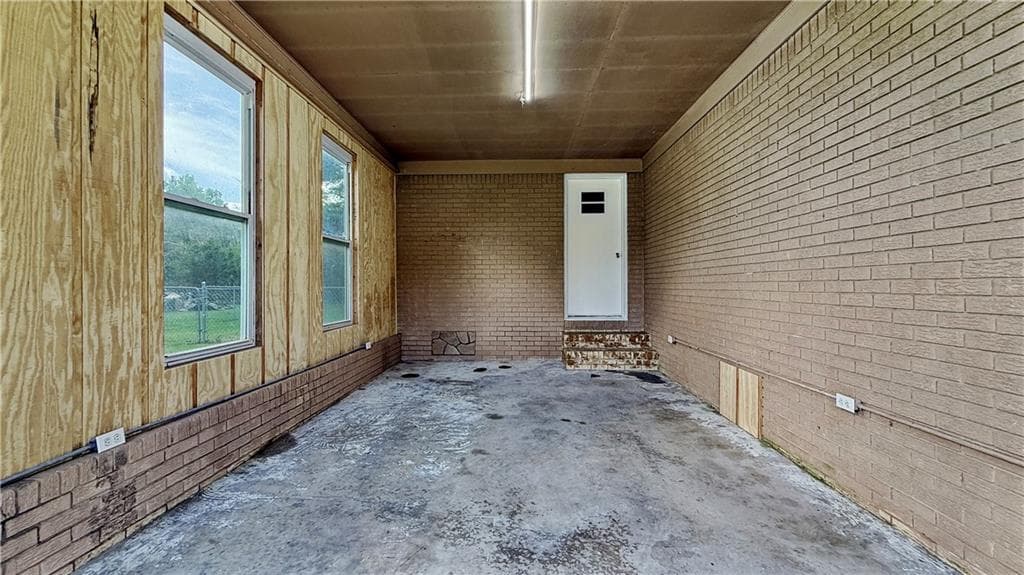3 bedroom, 2 bathroom, 1,159 sq ft single family residence for sale at 552 Everett Springs Road, Calhoun, GA 30701 — photo 4