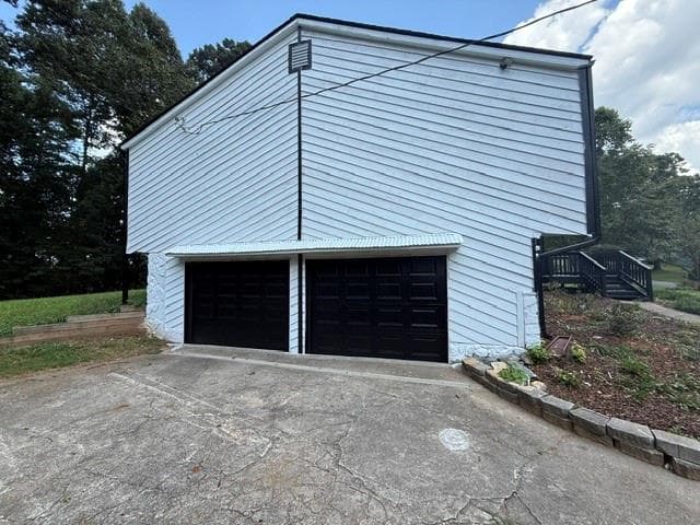 3 bedroom, 2 bathroom, 1,528 sq ft single family residence for sale at 5497 Gibson Drive, Acworth, GA 30102 — photo 3