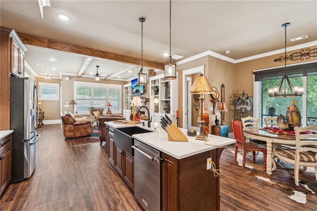 3 bedroom, 3 bathroom, 2,368 sq ft townhouse for sale at 85 Villa Vista 30, Jasper, GA 30148 — photo 10