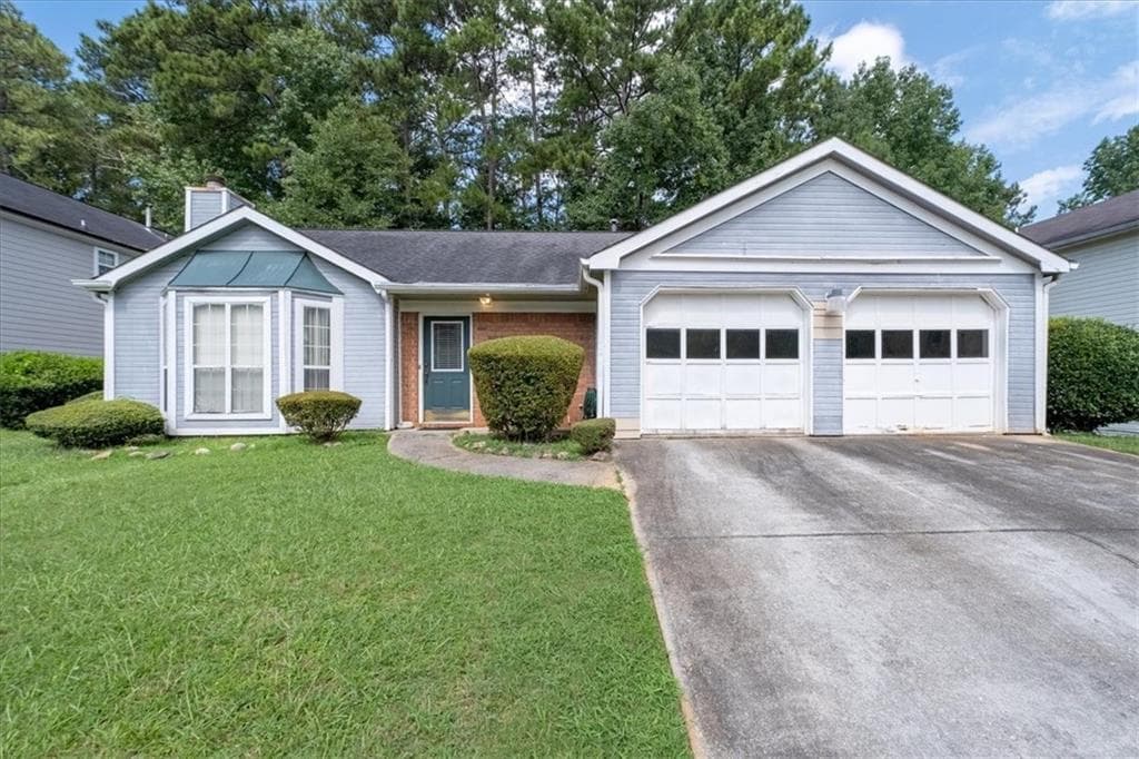 3 bedroom, 2 bathroom, 1,628 sq ft single family residence for sale at 511 Barclay Court, Stone Mountain, GA 30083