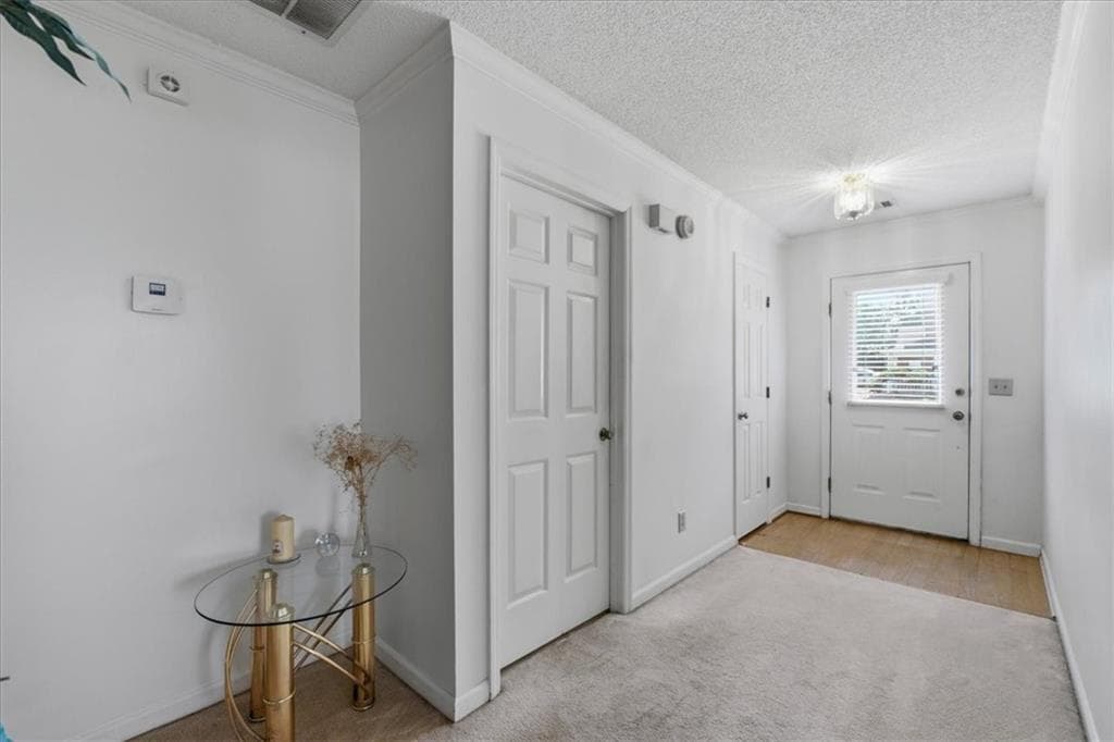 3 bedroom, 2 bathroom, 1,628 sq ft single family residence for sale at 511 Barclay Court, Stone Mountain, GA 30083 — photo 6