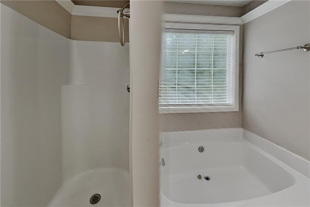 3 bedroom, 3 bathroom, 1,716 sq ft single family residence for rent at 5333 Highpoint Road, Flowery Branch, GA 30542 for $2,100 a month — photo 8