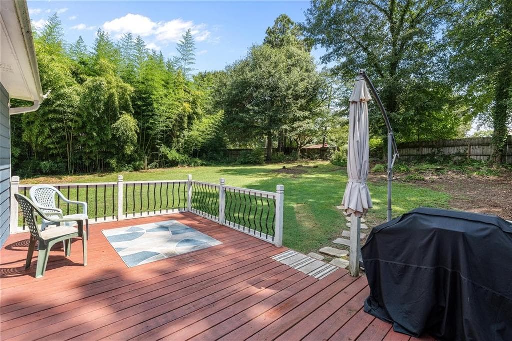 3 bedroom, 2 bathroom, 1,440 sq ft single family residence for sale at 101 Mallard Ln, Carrollton, GA 30117 — photo 2
