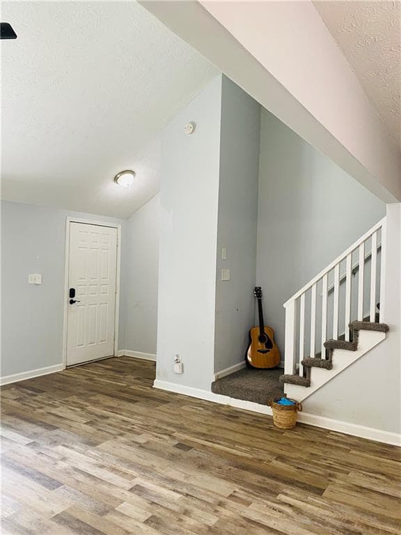 3 bedroom, 3 bathroom, 1,428 sq ft single family residence for sale at 4108 Wildflower Lane, Tucker, GA 30084 — photo 3