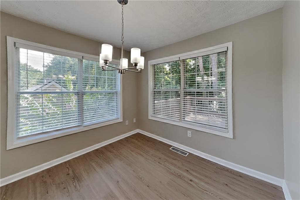 4 bedroom, 3 bathroom, 3,021 sq ft single family residence for rent at 1400 Stampmill Way, Lawrenceville, GA 30043 for $2,575 a month — photo 7