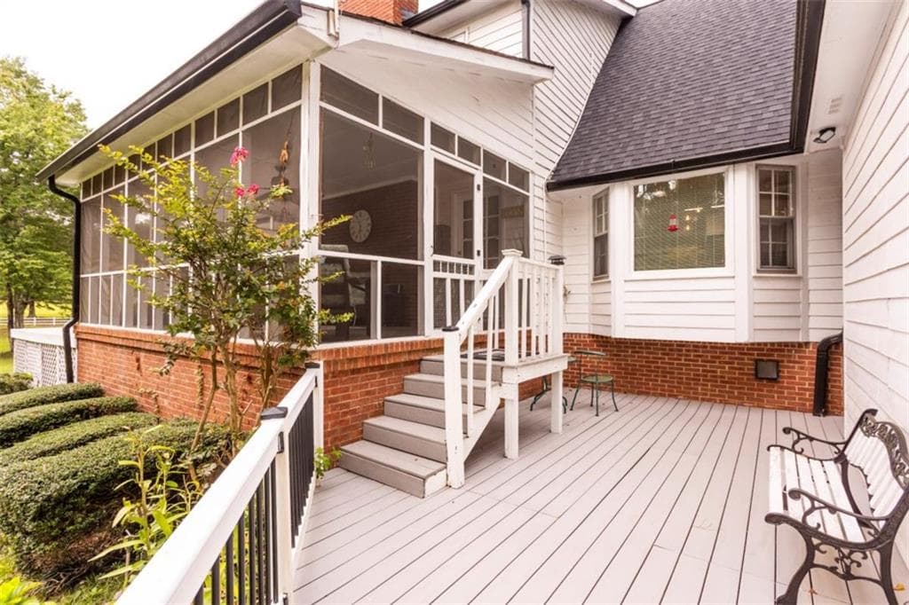 6 bedroom, 4 bathroom single family residence for sale at 3260 N Sharon Church Road, Loganville, GA 30052 — photo 6
