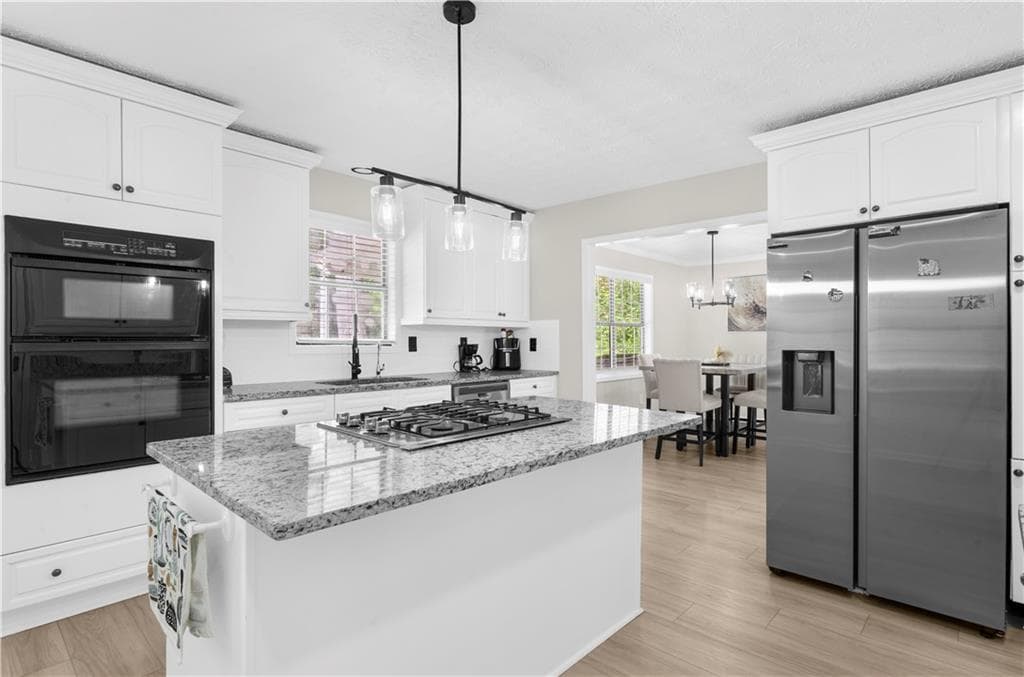 3 bedroom, 3 bathroom, 1,745 sq ft single family residence for sale at 976 Walnut Drive, Lawrenceville, GA 30044 — photo 7