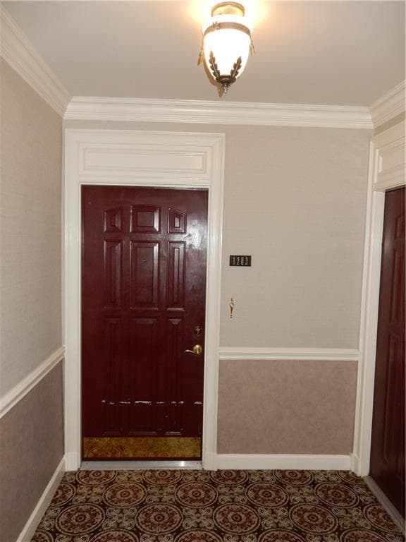 2 bedroom, 2 bathroom, 1,424 sq ft condominium for sale at 3334 Peachtree Road 1203, Atlanta, GA 30326 — photo 2