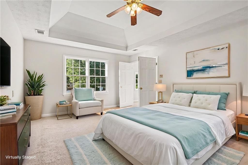 4 bedroom, 3 bathroom, 2,772 sq ft single family residence under contract at 2350 Montrose Place, Snellville, GA 30078 — photo 4