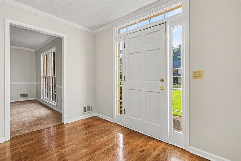 4 bedroom, 3 bathroom, 2,772 sq ft single family residence under contract at 2350 Montrose Place, Snellville, GA 30078 — photo 7