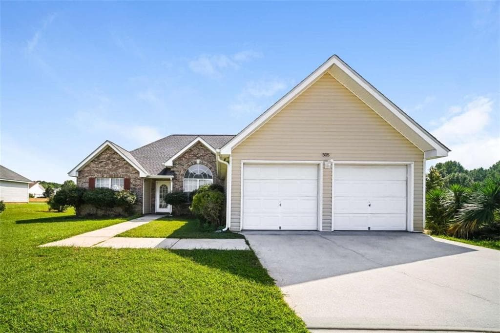 3 bedroom, 2 bathroom, 1,568 sq ft single family residence under contract at 505 Vaughan Valley View, Hampton, GA 30228