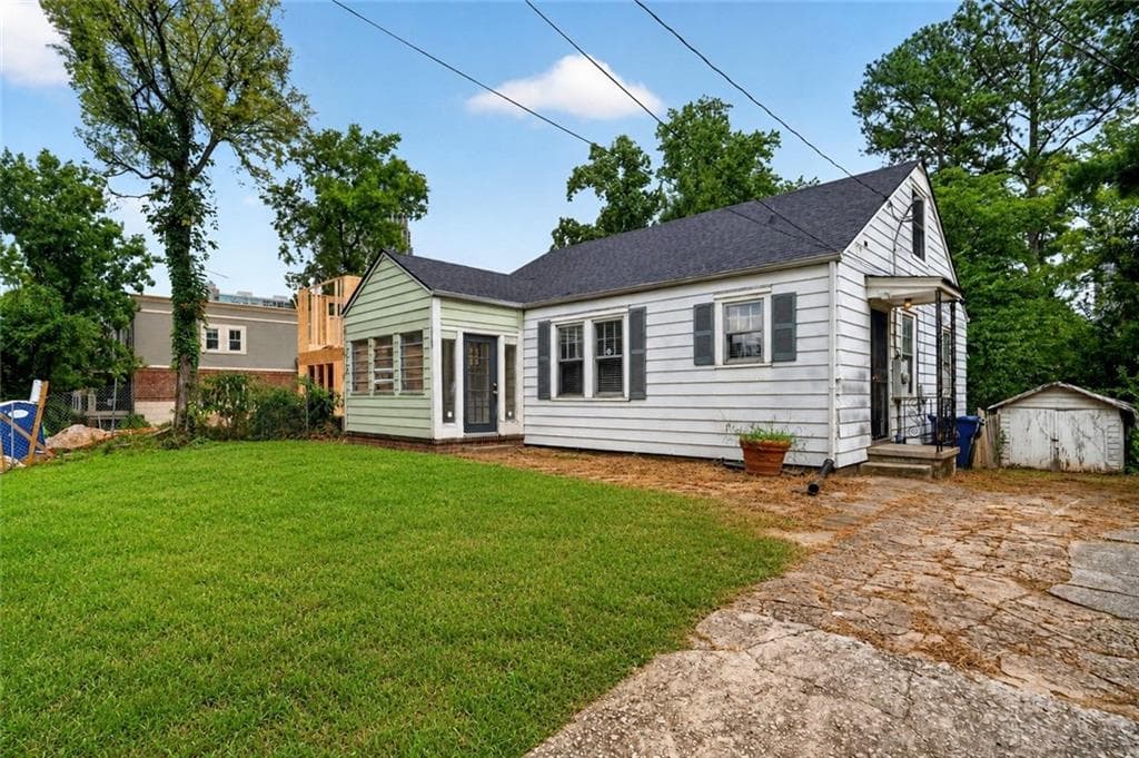 2 bedroom, 1 bathroom, 1,178 sq ft single family residence sold at 1185 Mecaslin Street, Atlanta, GA 30318