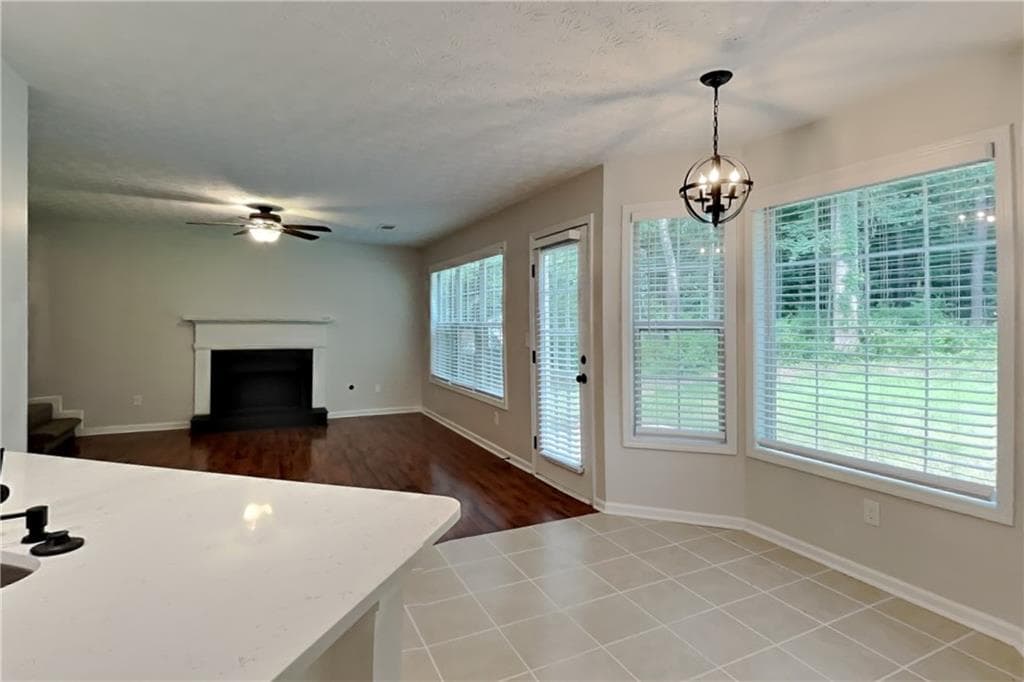 3 bedroom, 3 bathroom, 2,498 sq ft single family residence for rent at 7318 Coral Lake Drive, Flowery Branch, GA 30542 for $2,300 a month — photo 7