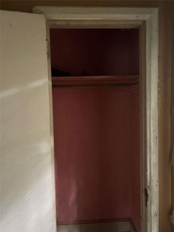 2 bedroom, 1 bathroom, 966 sq ft single family residence for sale at 1895 Maywood Place, Atlanta, GA 30318 — photo 4