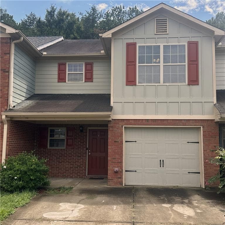 2 bedroom, 3 bathroom, 1,512 sq ft townhouse for sale at 93 Princeton Avenue, Adairsville, GA 30103