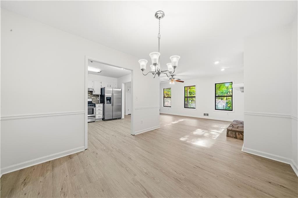 3 bedroom, 2 bathroom, 1,848 sq ft single family residence under contract at 6055 Steel Wood Drive, Kennesaw, GA 30152 — photo 7