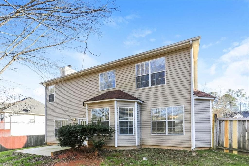 4 bedroom, 3 bathroom, 2,205 sq ft single family residence under contract at 1600 Beech Grove Drive, Hampton, GA 30228 — photo 2