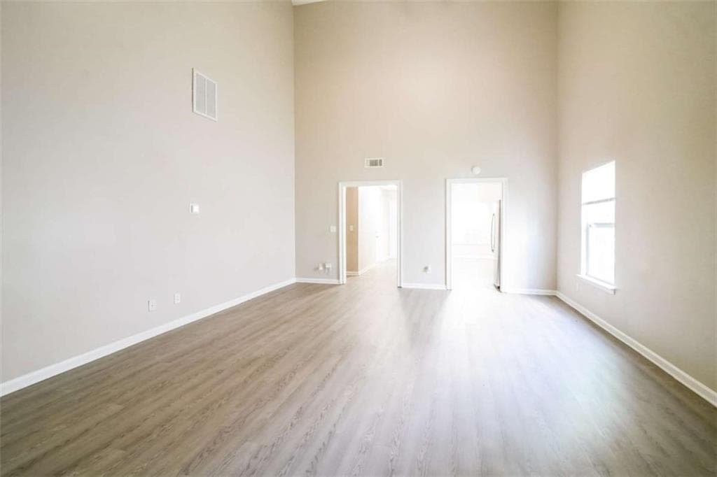 4 bedroom, 3 bathroom, 2,476 sq ft single family residence for sale at 5012 Serenity Point Lane, Villa Rica, GA 30180 — photo 8