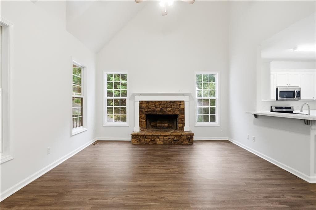 3 bedroom, 3 bathroom, 2,196 sq ft single family residence for sale at 10283 Freehome Highway, Canton, GA 30115 — photo 6