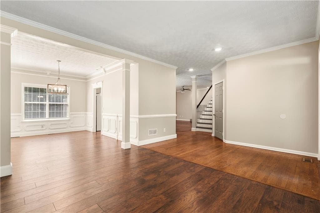 4 bedroom, 3 bathroom, 1,960 sq ft single family residence for sale at 9569 Lakeview Court, Douglasville, GA 30135 — photo 7