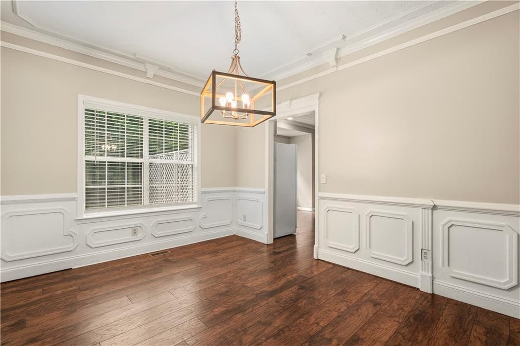 4 bedroom, 3 bathroom, 1,960 sq ft single family residence for sale at 9569 Lakeview Court, Douglasville, GA 30135 — photo 10