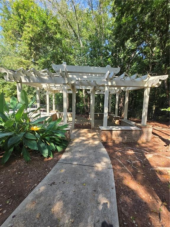 2 bedroom, 3 bathroom, 1,168 sq ft condominium for sale at 660 Barnett Shoals Road 220, Athens, GA 30605 — photo 3