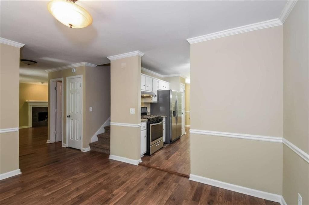 3 bedroom, 3 bathroom, 1,604 sq ft single family residence for sale at 3801 Stonewall Drive, Kennesaw, GA 30152 — photo 9